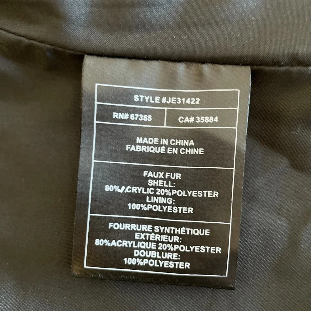 Jack by BB Dakota Faux Fur Striped Vest - Size S - Picture 12 of 12